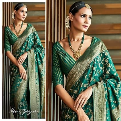 Buy Meena Bazaar Embroidered Sequinned Ready To Wear Lehenga & Blouse With  Dupatta - Lehenga Choli for Women 24021618 | Myntra